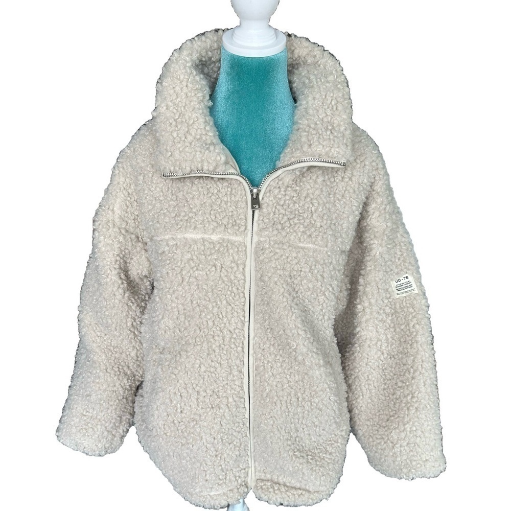 Pre-loved Urban Outfitters small jacket.